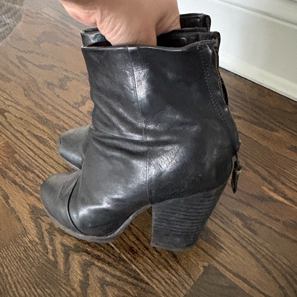 Rag & Bone | Classic Newbury Black Leather short Ankle Heeled Booties Boots 36/6 - Picture 10 of 13